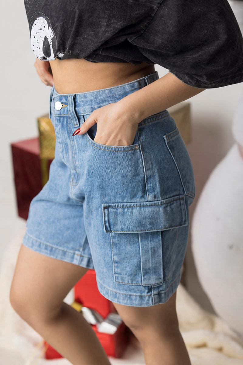 Women's Denim Short with Pockets