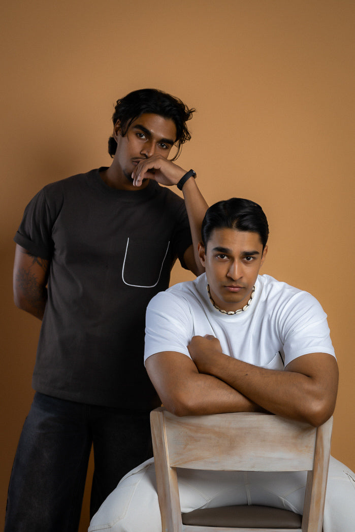 Essential Muscle Fit T-shirt w/ Pocket Lining